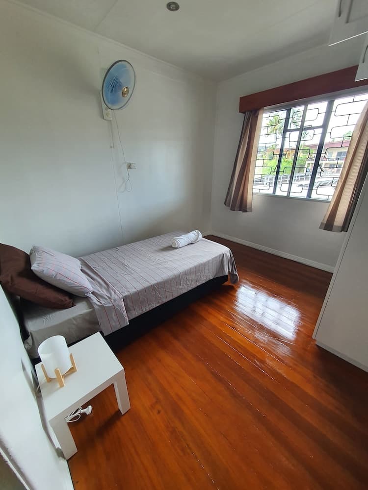 Premier Apartment at Axis Apartments