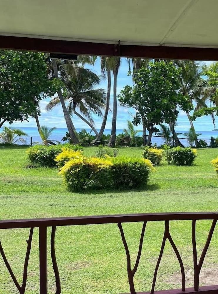 Deluxe Cabin, 1 Bedroom, Partial Ocean View, Beachside at Nabua Lodge Hidden Getaway