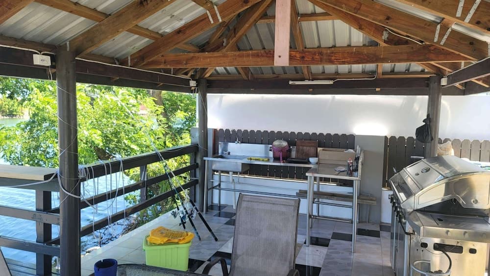 Comfort Apartment, 2 Bedrooms at Gardenia Apartment