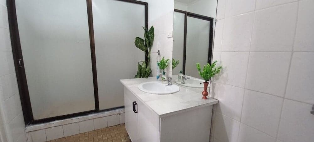 Standard House, 3 Bedrooms at Ben's Fiji Private Accommodation Gateway Escape