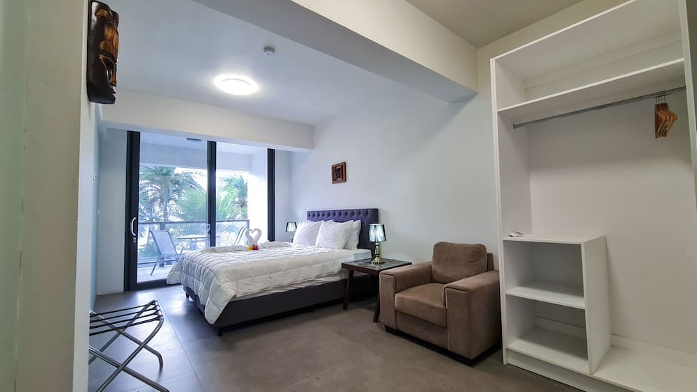 2-Bedroom Premium Seafront at Seafront Apartment Coral Coast