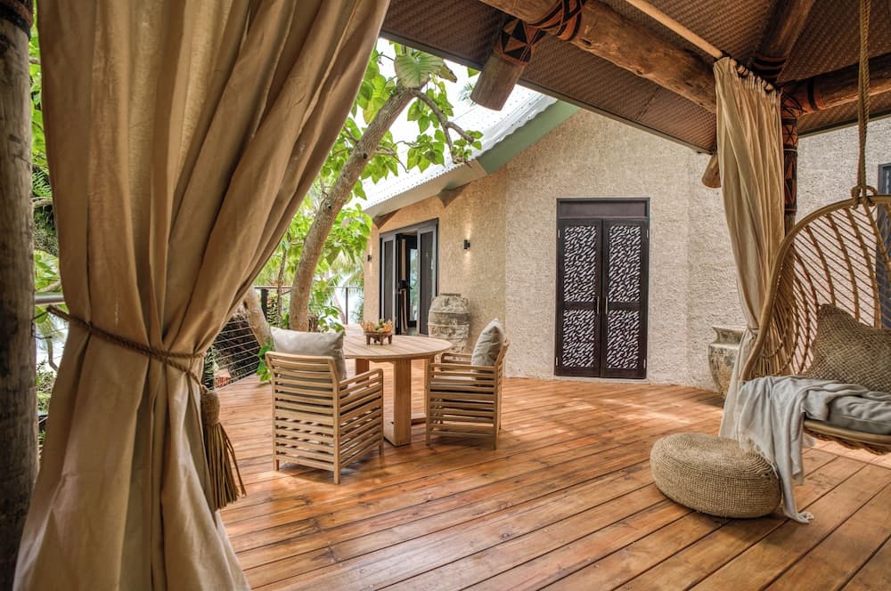 Beach Front Tree House with Plunge Pool at Matangi Island Resort - Adults Only