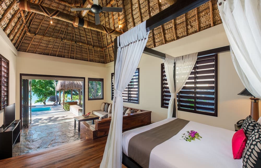 Luxury Suite (Paradise Suite, Adults Only) at Paradise Cove Resort