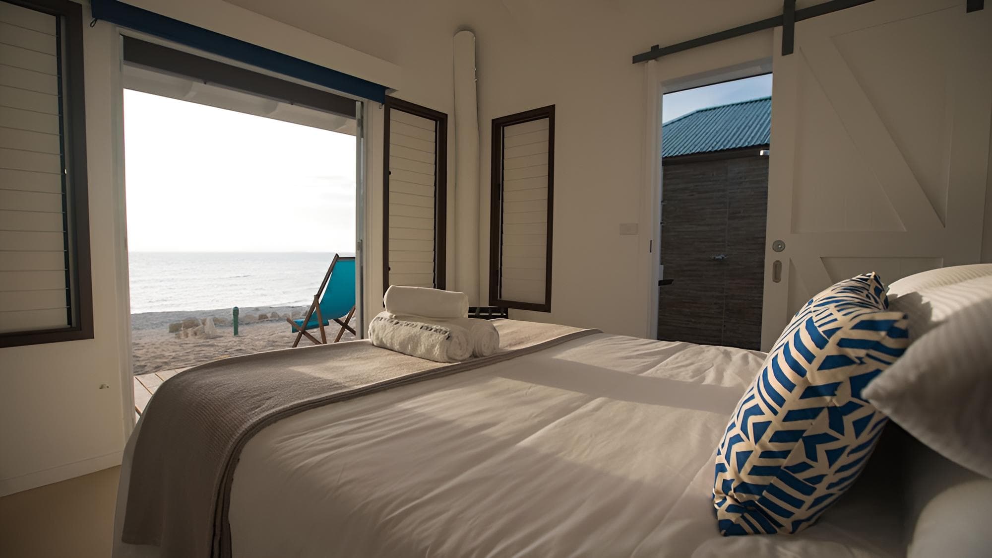 Beachfront Bure (Fan Cooled - Private Ensuite) at South Sea Island