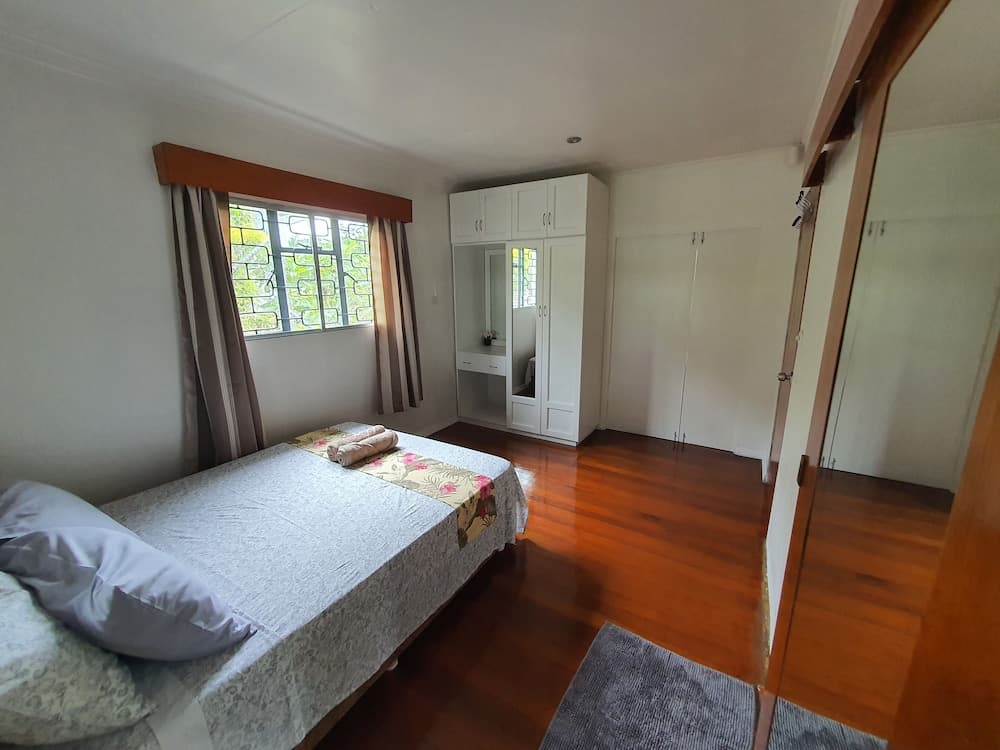 Deluxe Apartment, 3 Bedrooms, Pool Access, Executive Level at Axis Apartments