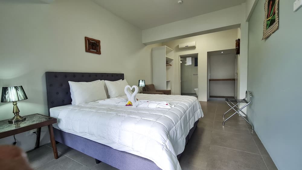 2-Bedroom Premium Seafront at Seafront Apartment Coral Coast