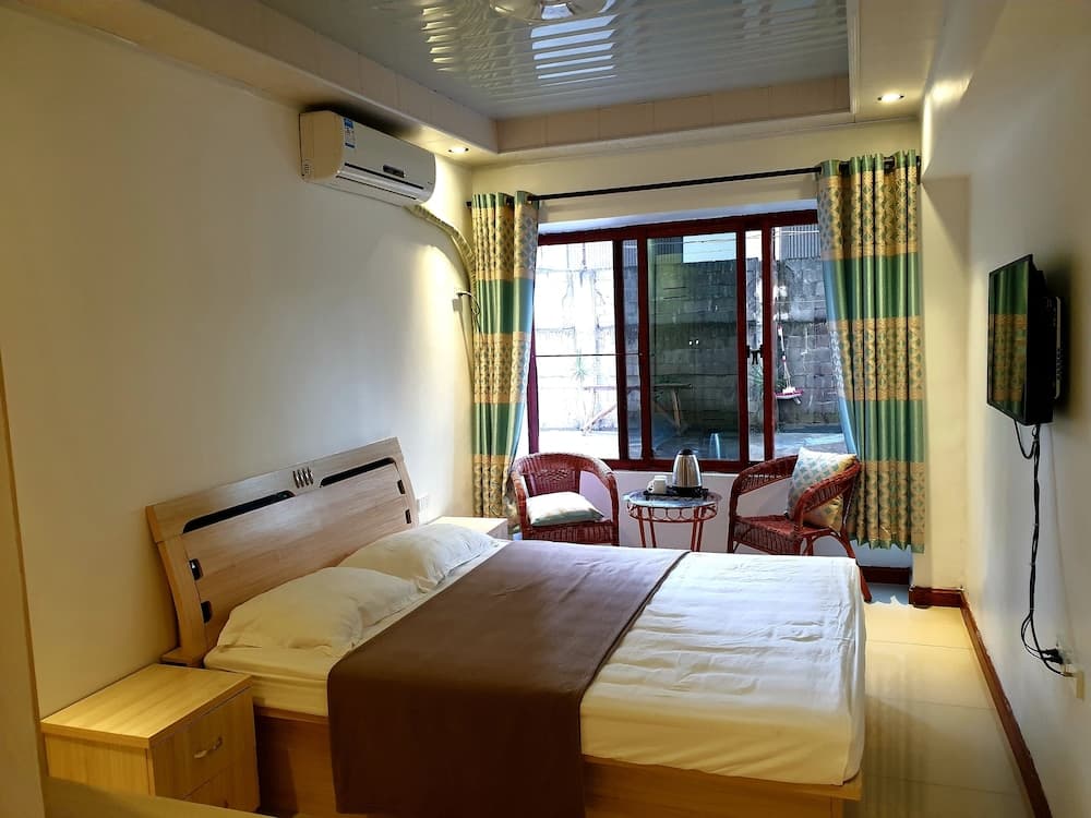 Room, 1 Double Bed at City Apartment