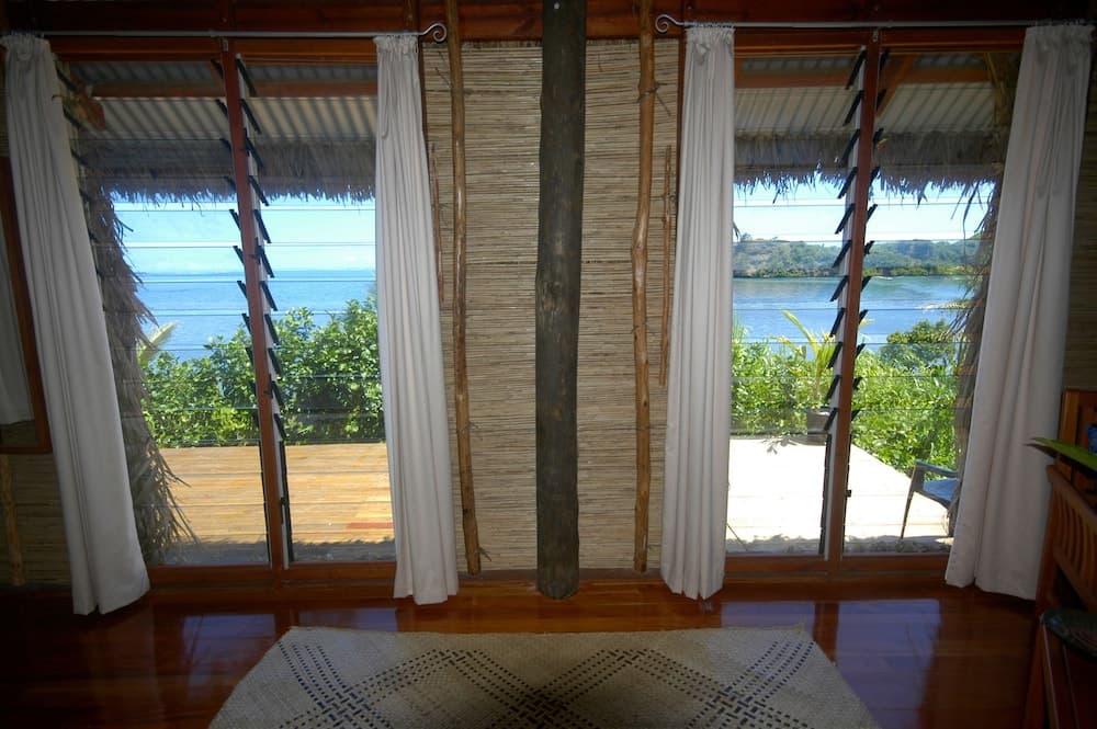 Honeymoon Bure at Matava - Fiji... Untouched