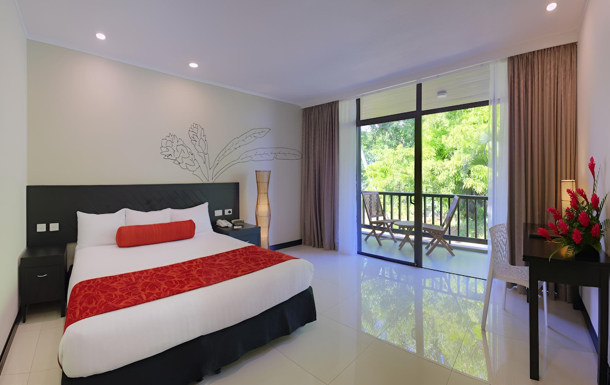 Executive King Room at Tanoa International Hotel