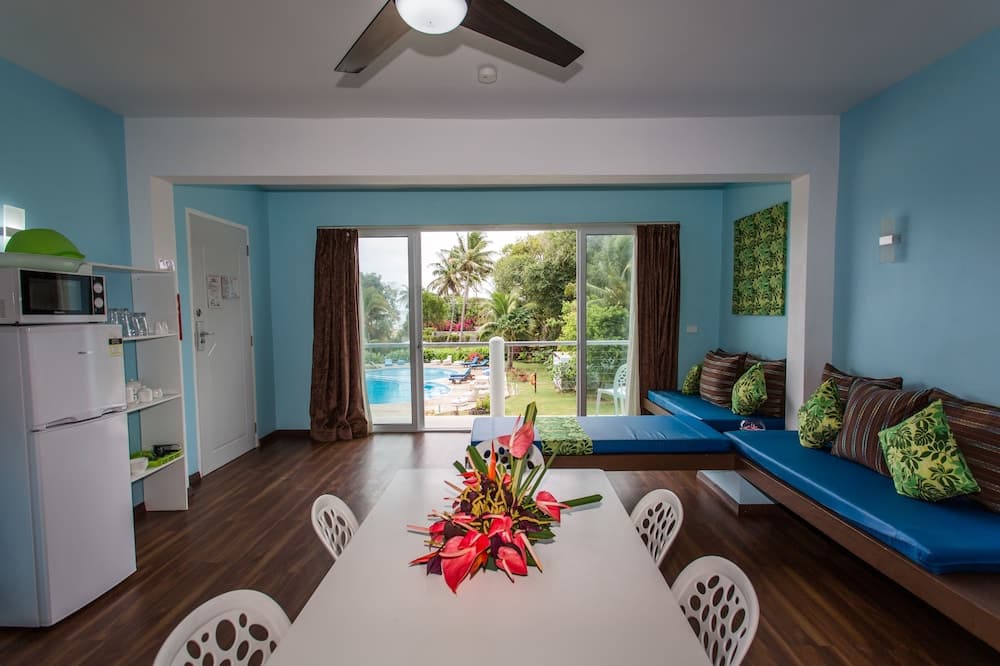 Family Apartment, 2 Bedrooms, Pool Access, Pool View at Blue West Villas
