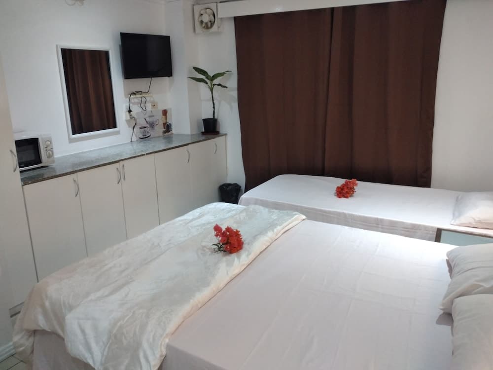 Room at Nadi Airport Transit Hotel