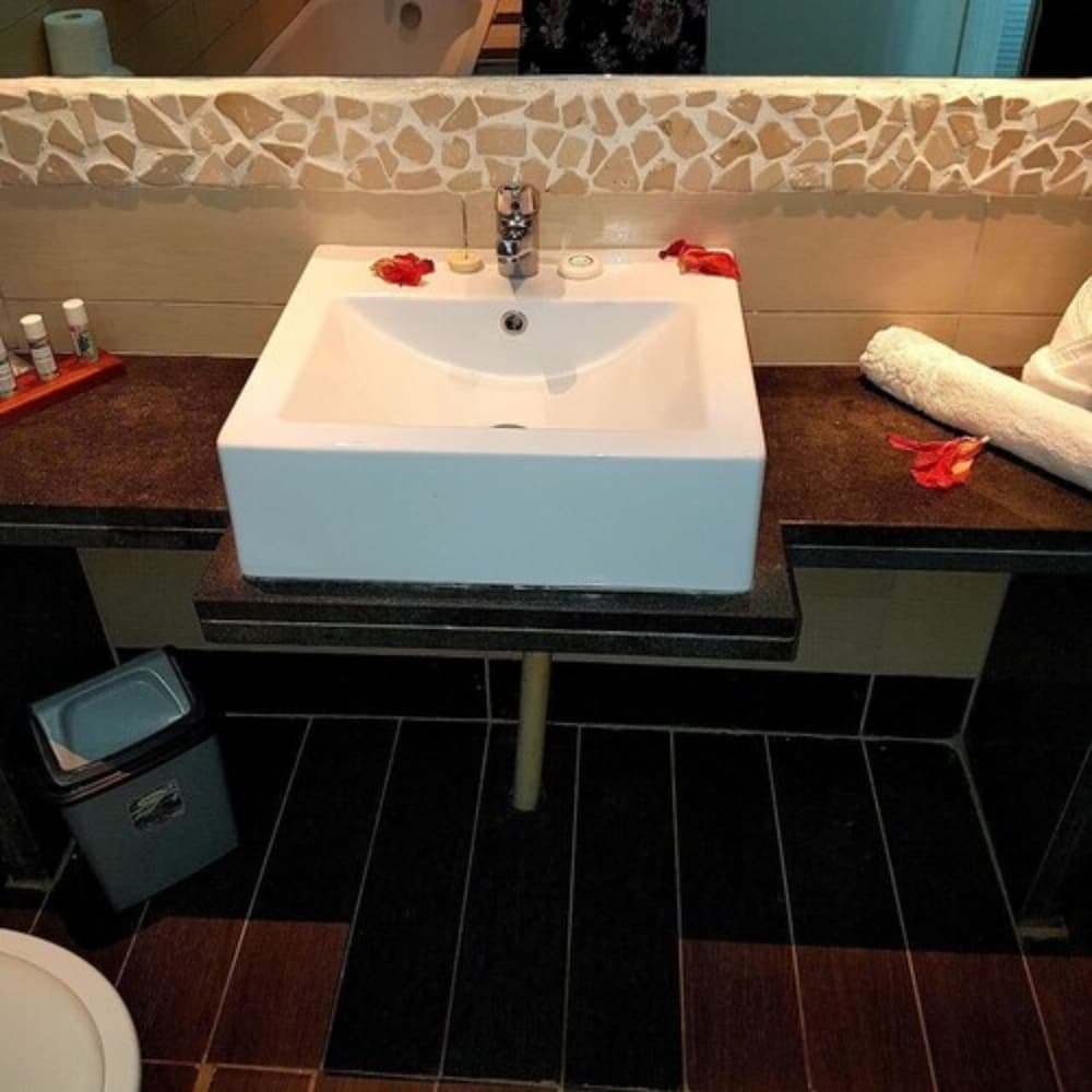 Executive Ocean View Villa at The Crow's Nest Resort