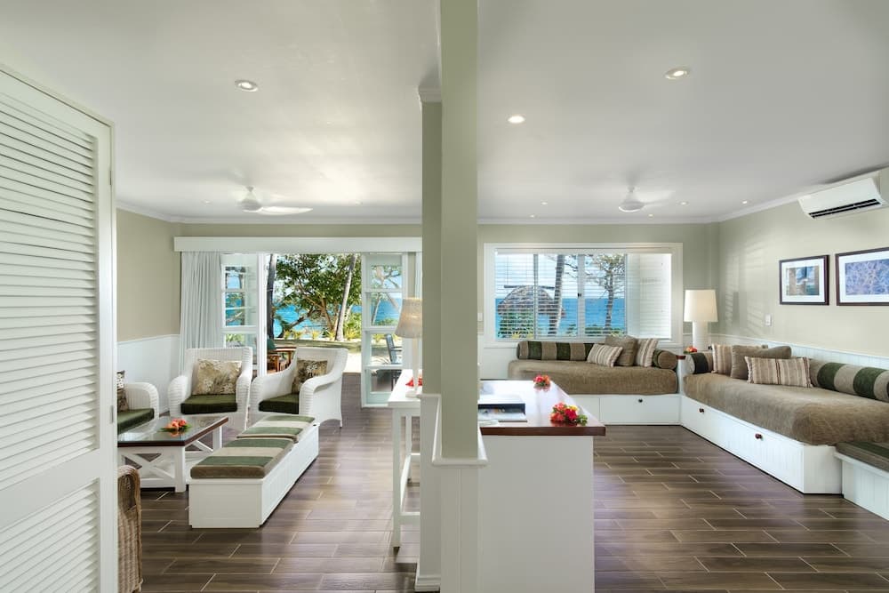 Family Bure, 2 Bedrooms, Ocean View, Beachfront at Malolo Island Resort