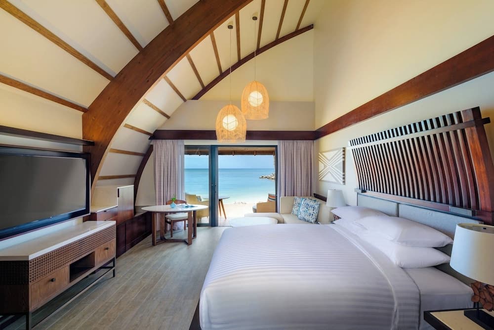 Duplex, 1 King Bed, Non Smoking, Terrace (Beachfront) at Fiji Marriott Resort Momi Bay