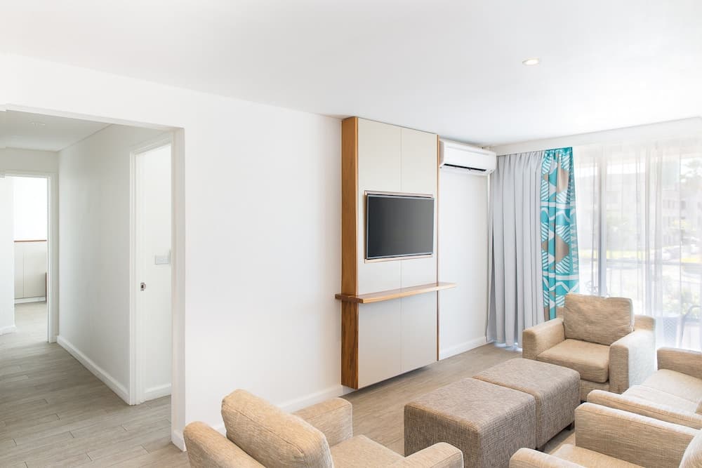 Suite, Multiple Beds (Parliament View) at Holiday Inn Suva by IHG