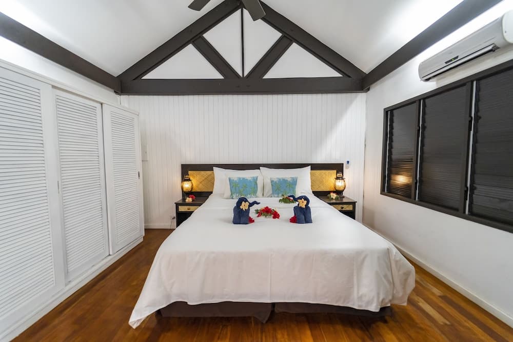 Deluxe Beachfront Bure at Viwa Island Resort