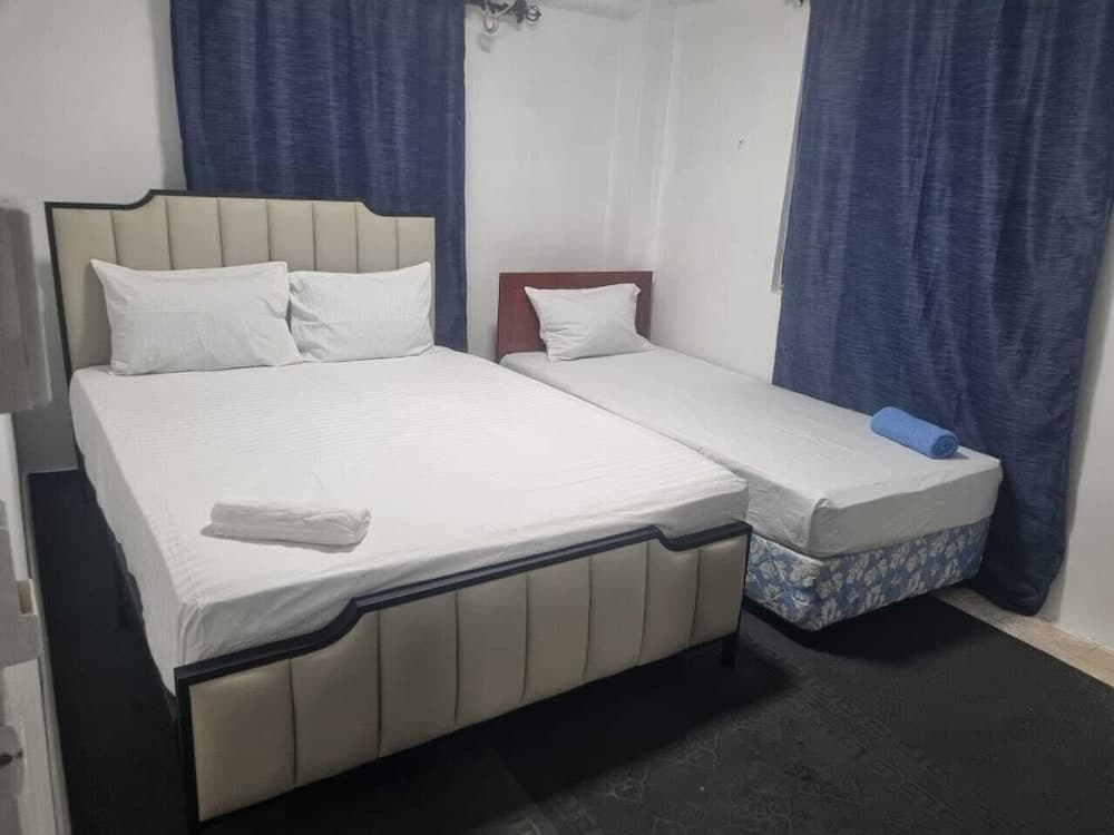 Deluxe Suite at Bulla Villas & Suites