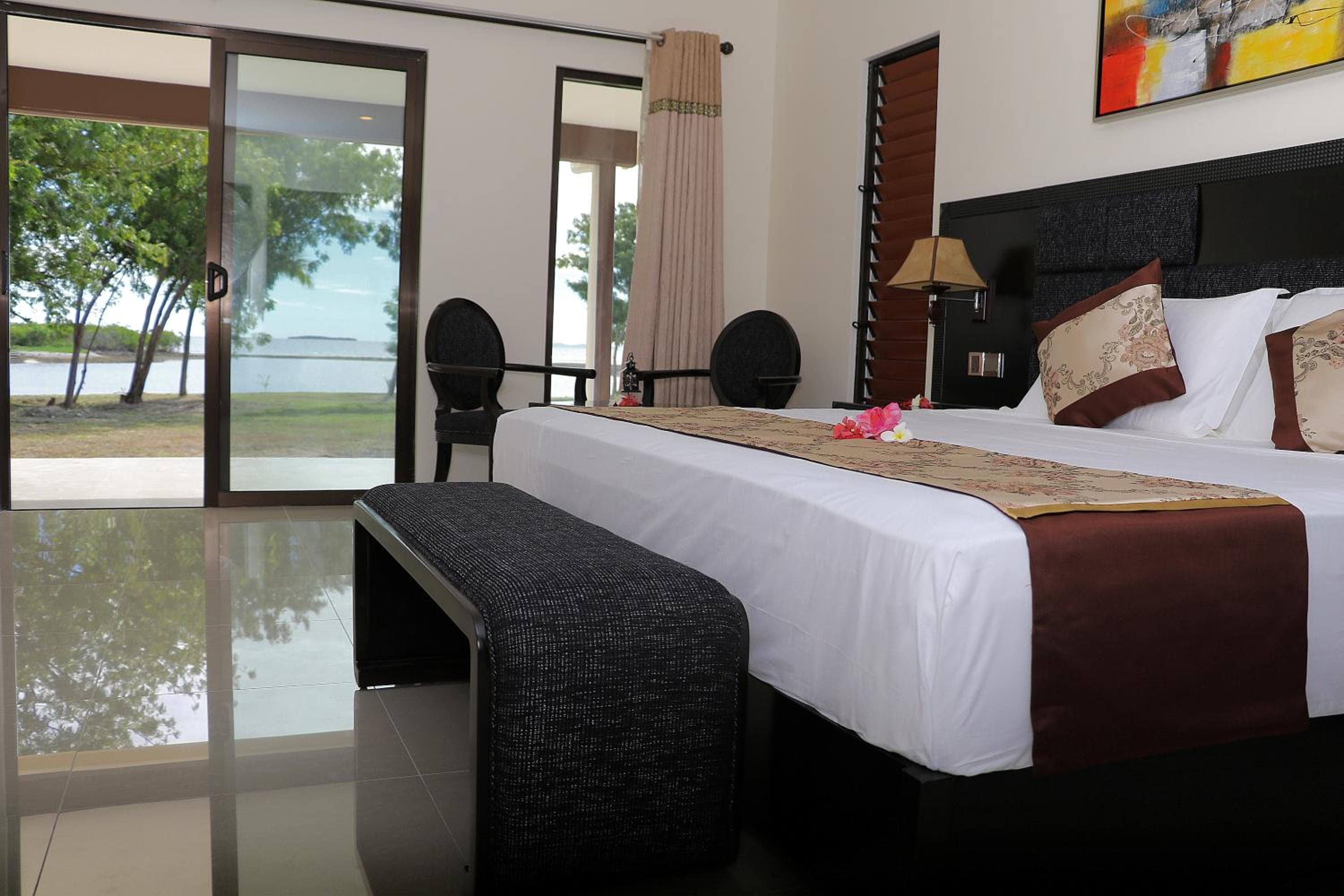 King Room - Beachfront at Nila Beach Resort