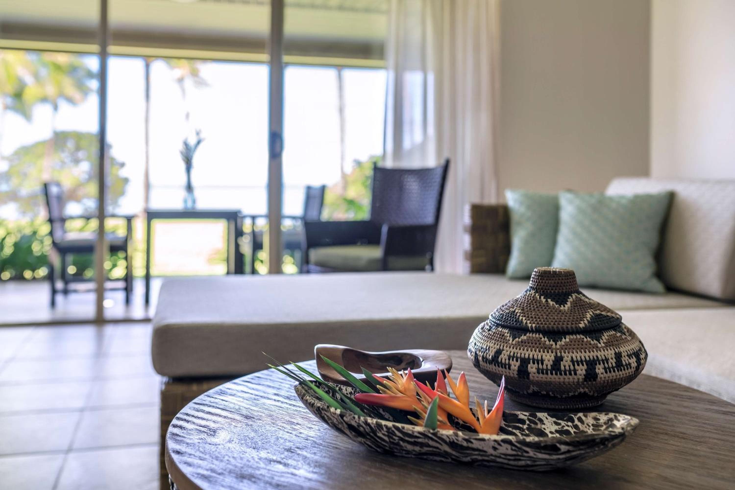 Ocean Terrace King Room at Shangri-La Yanuca Island, Fiji