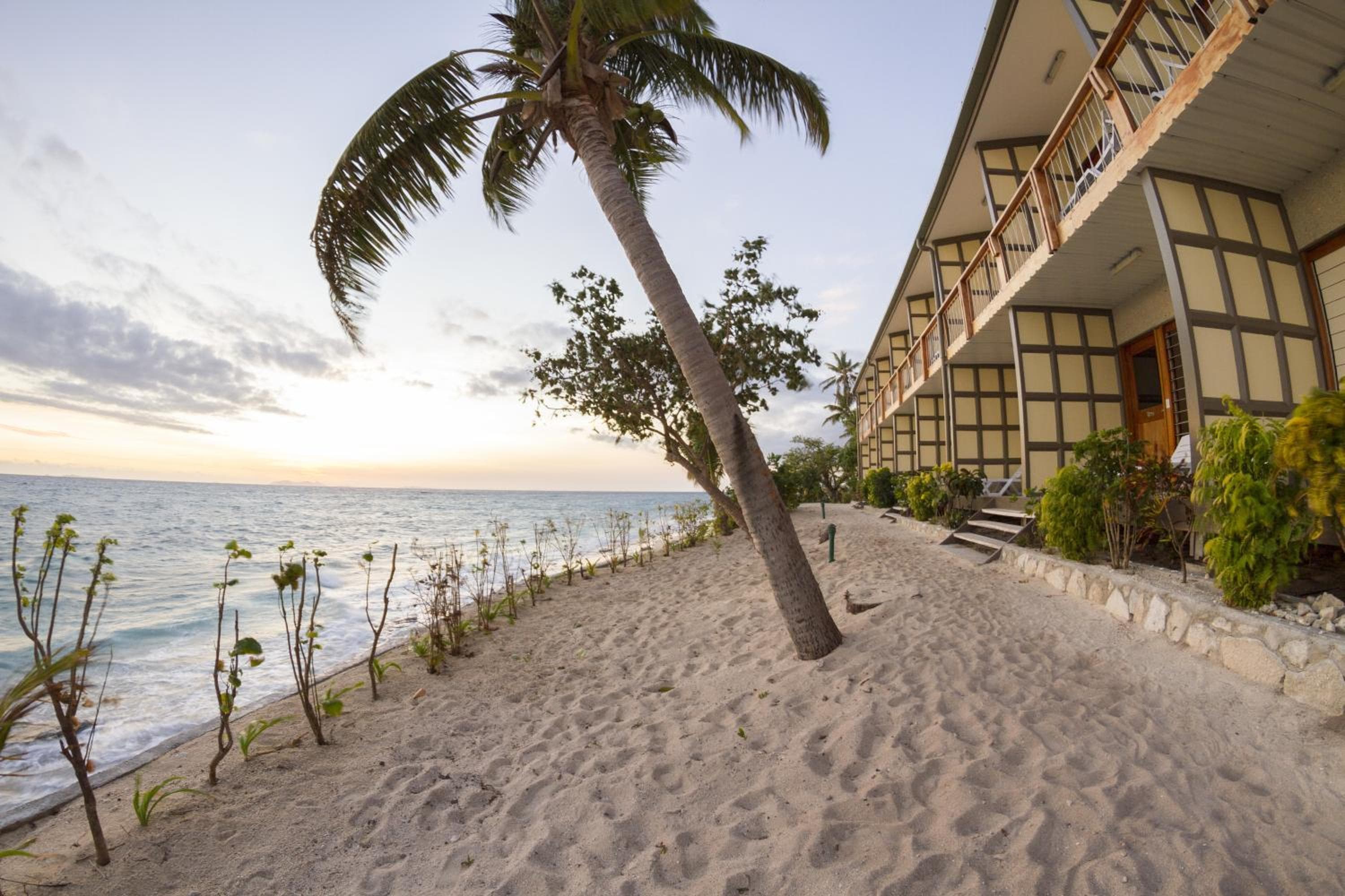 Ocean View King Room at Beachcomber Island Resort