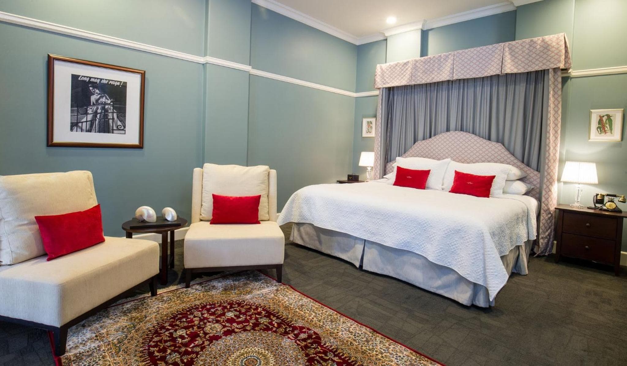 Queen Elizabeth Suite at Grand Pacific Hotel