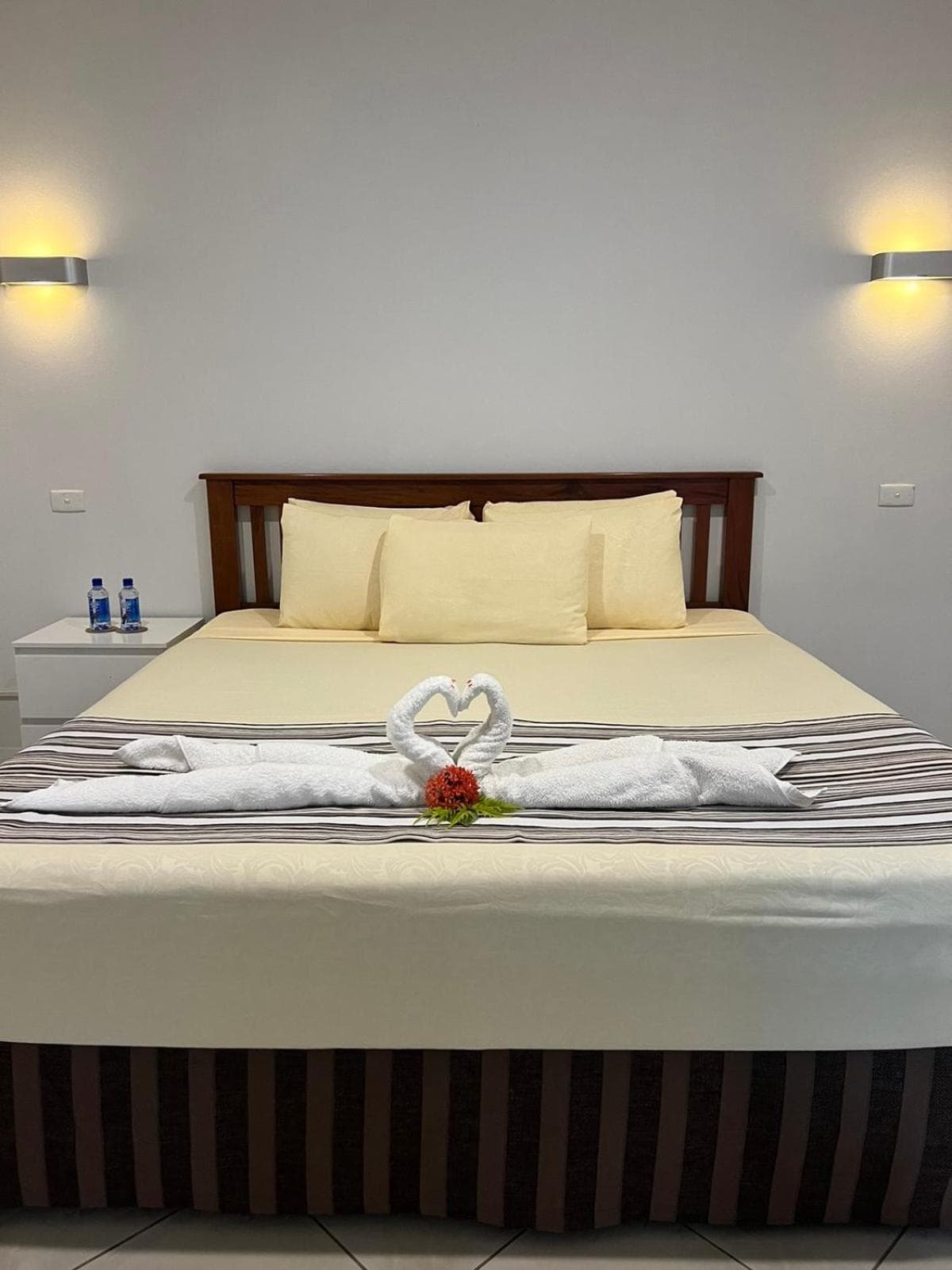 Two-Bedroom Apartment at Garden Apartments