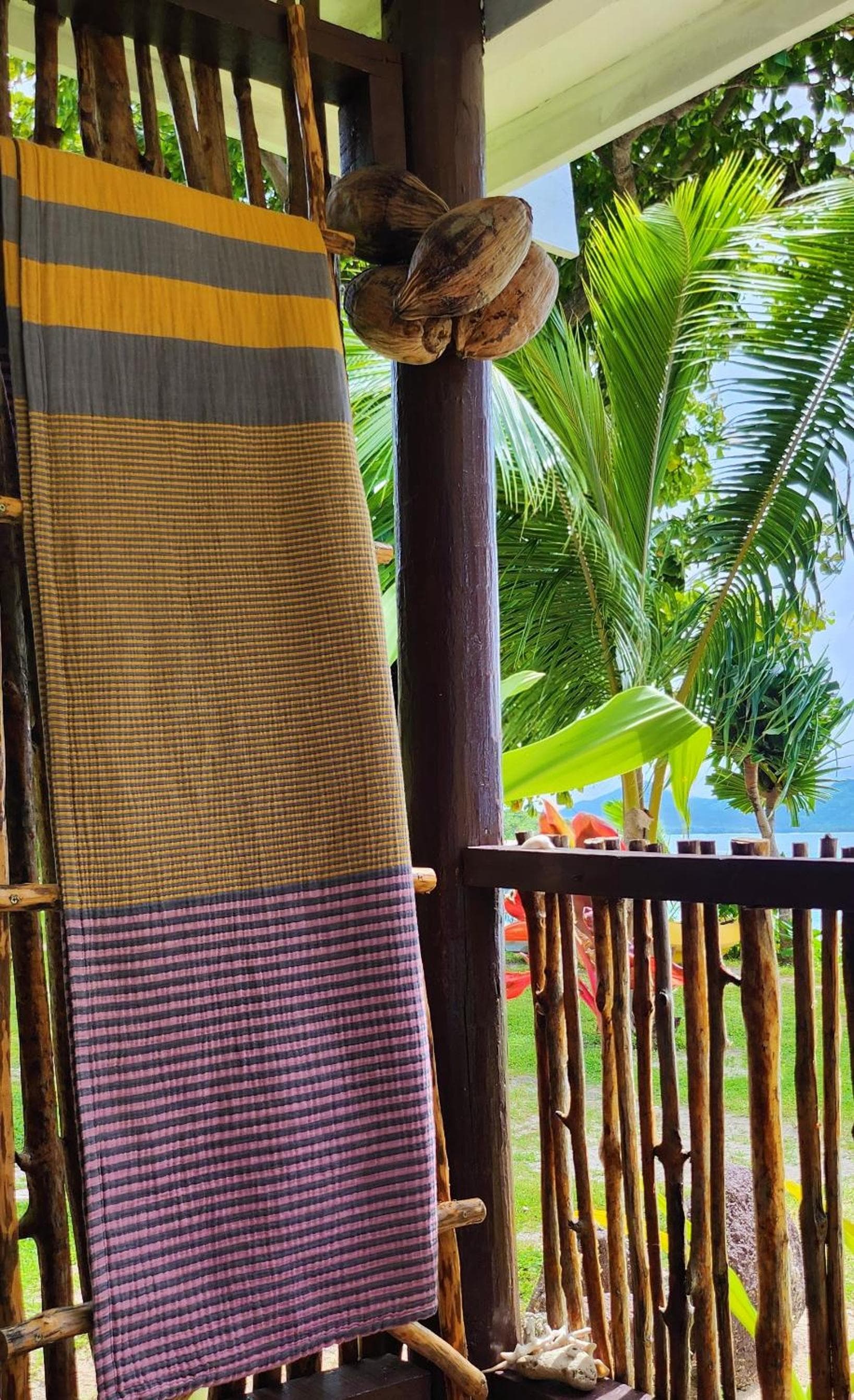Beachfront Bure at Oarsman's Bay Lodge