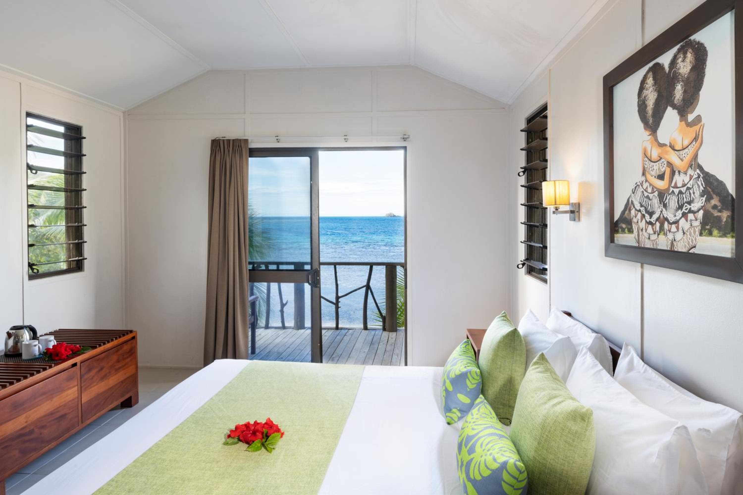 Seaside Bure at Mantaray Island Resort
