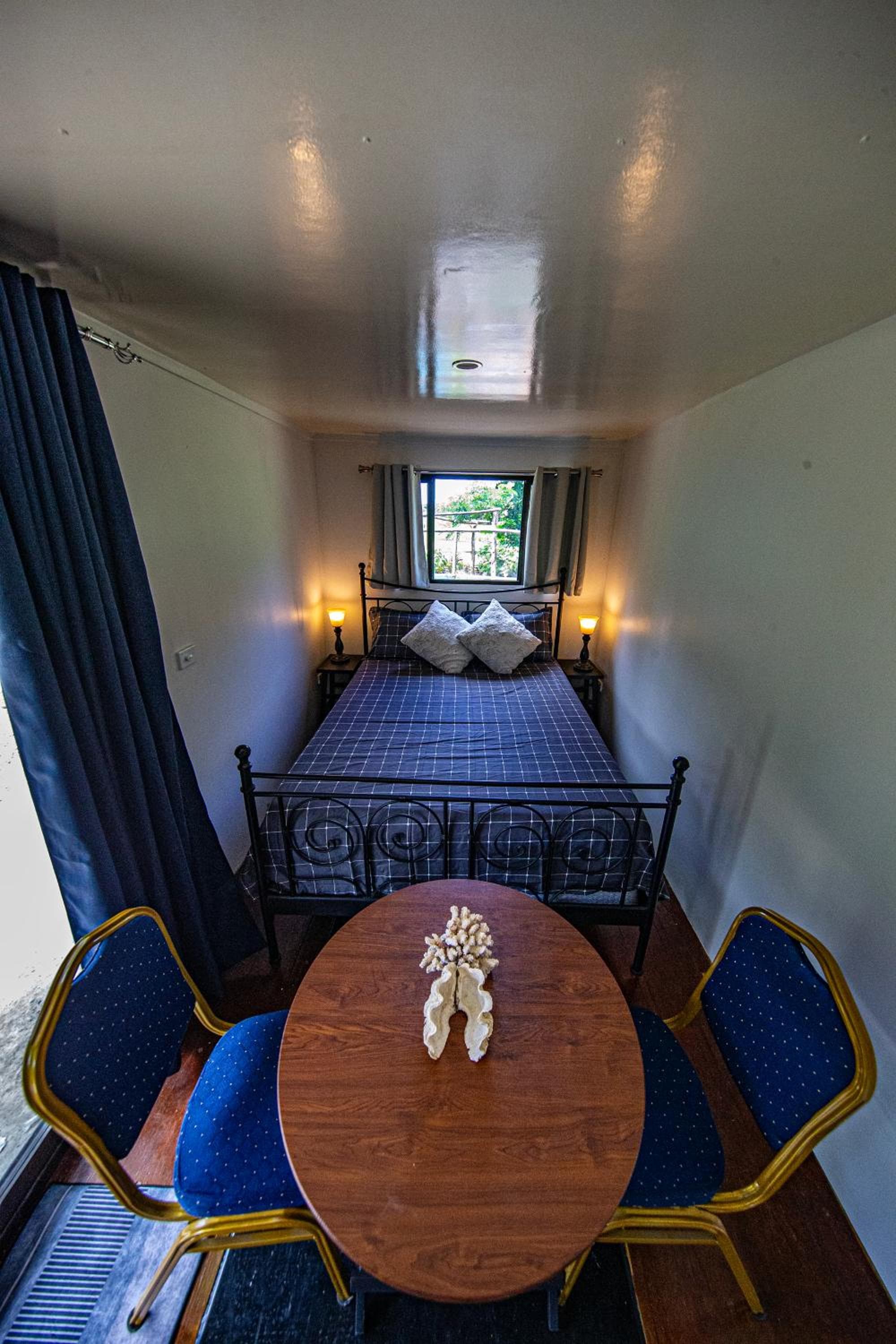One-Bedroom House at MAUI CREEK BURES Tiny home by the creek!