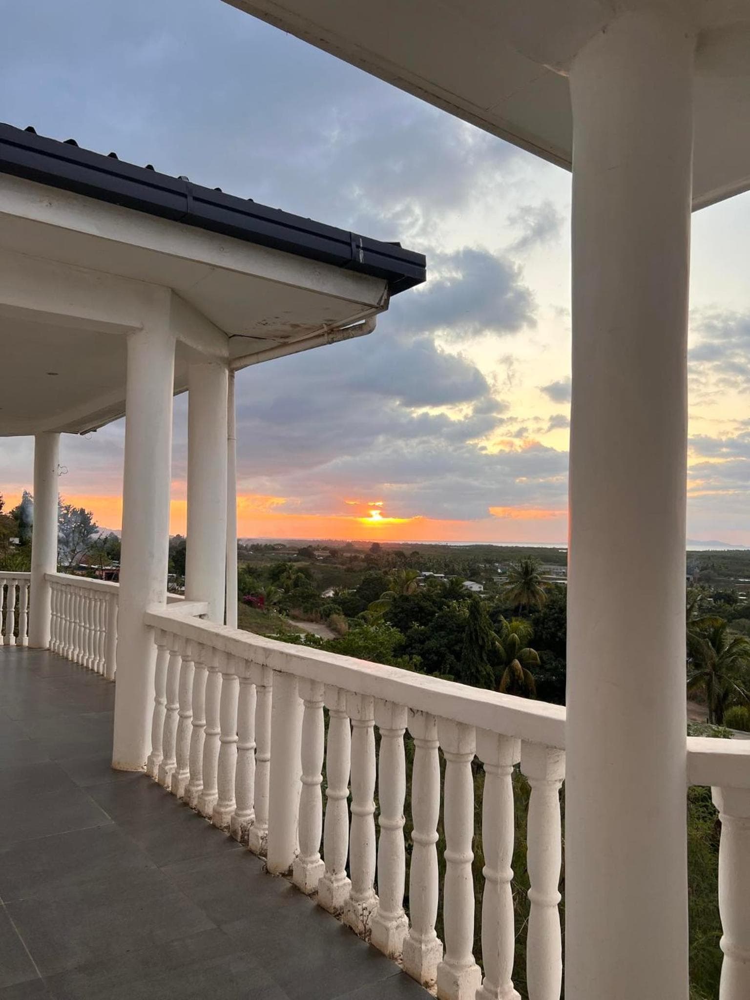Superior Double Or Twin Room With Sea View at Seaview Hotel and Apartments