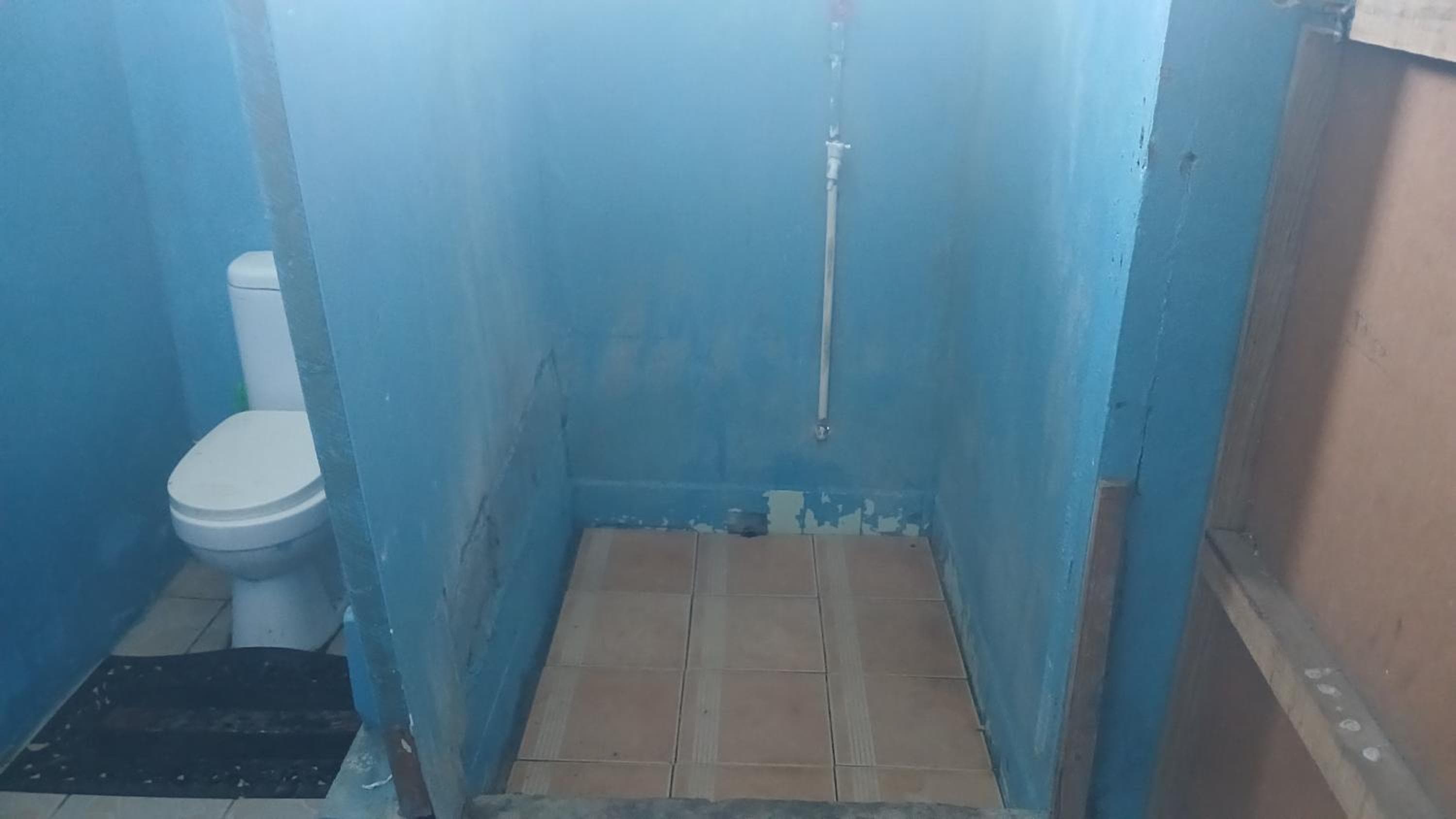 Double Room With Shared Toilet at SeaSide HomeStay and Airport Shuttle