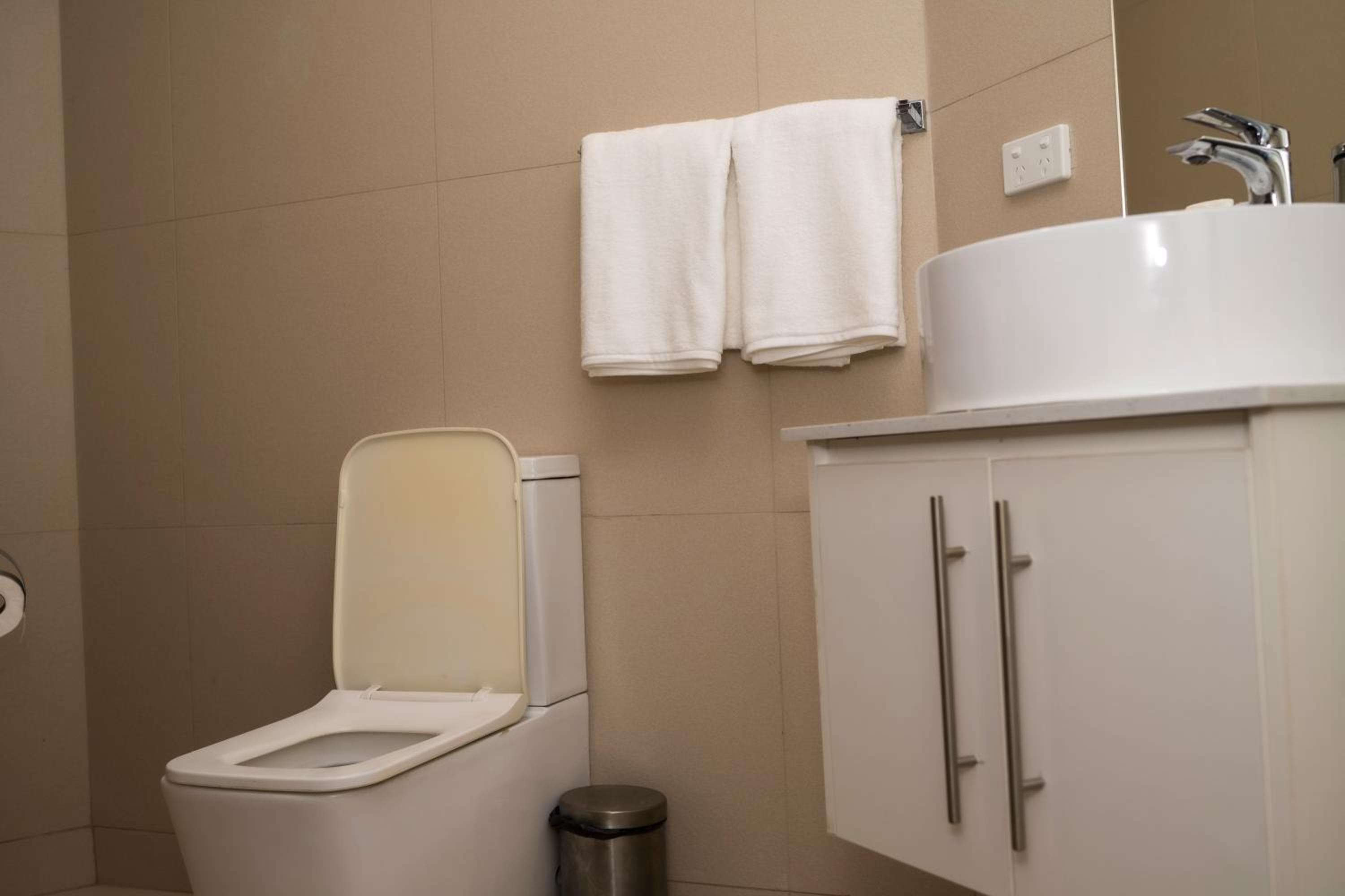 Two-Bedroom Apartment at Garden Apartments