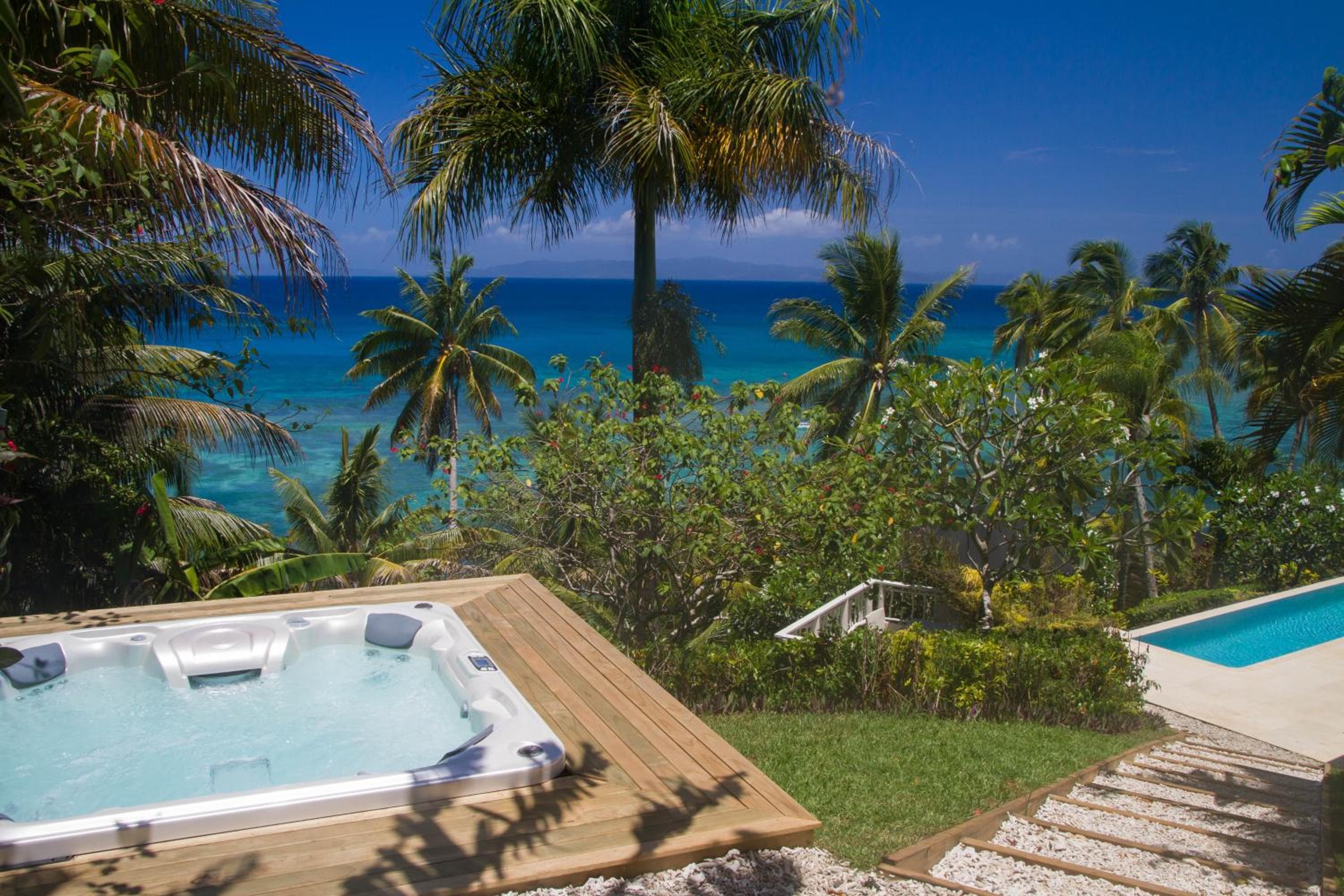 Villa with Bath Tub at Taveuni Palms Resort