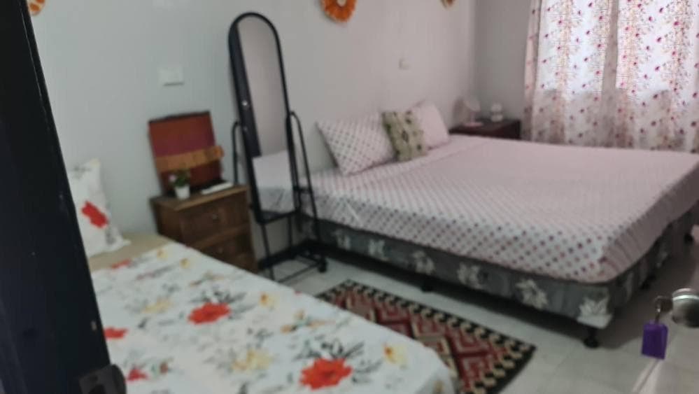 Triple Room with Private Bathroom at The Ideal Bed & Breakfast