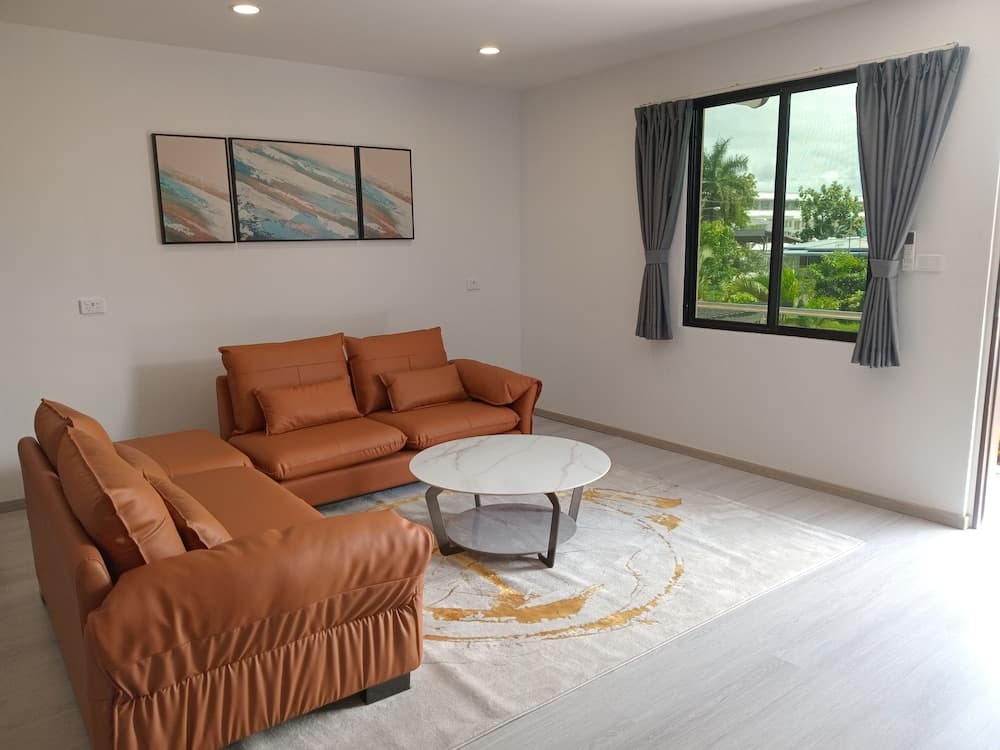 Family Suite, 2 Bedrooms, Pool View at Hibiscus Suites And Residences