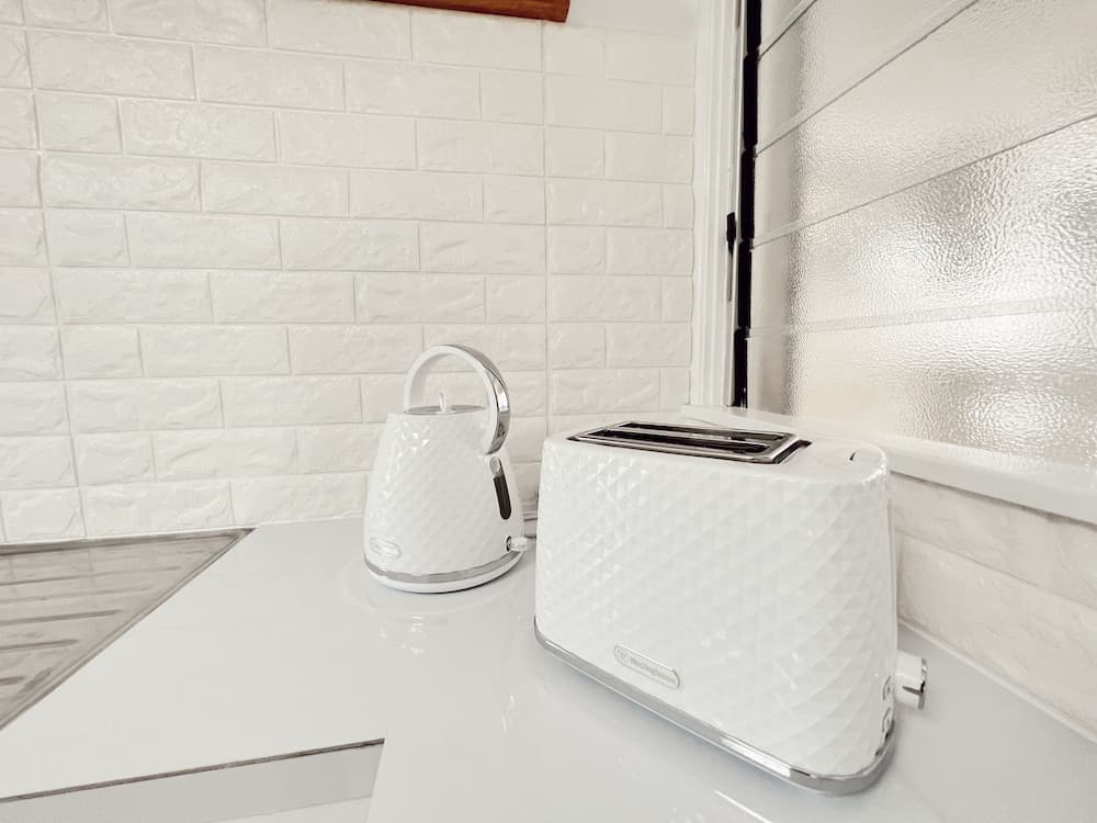 Business Apartment at Gladstone Apartments