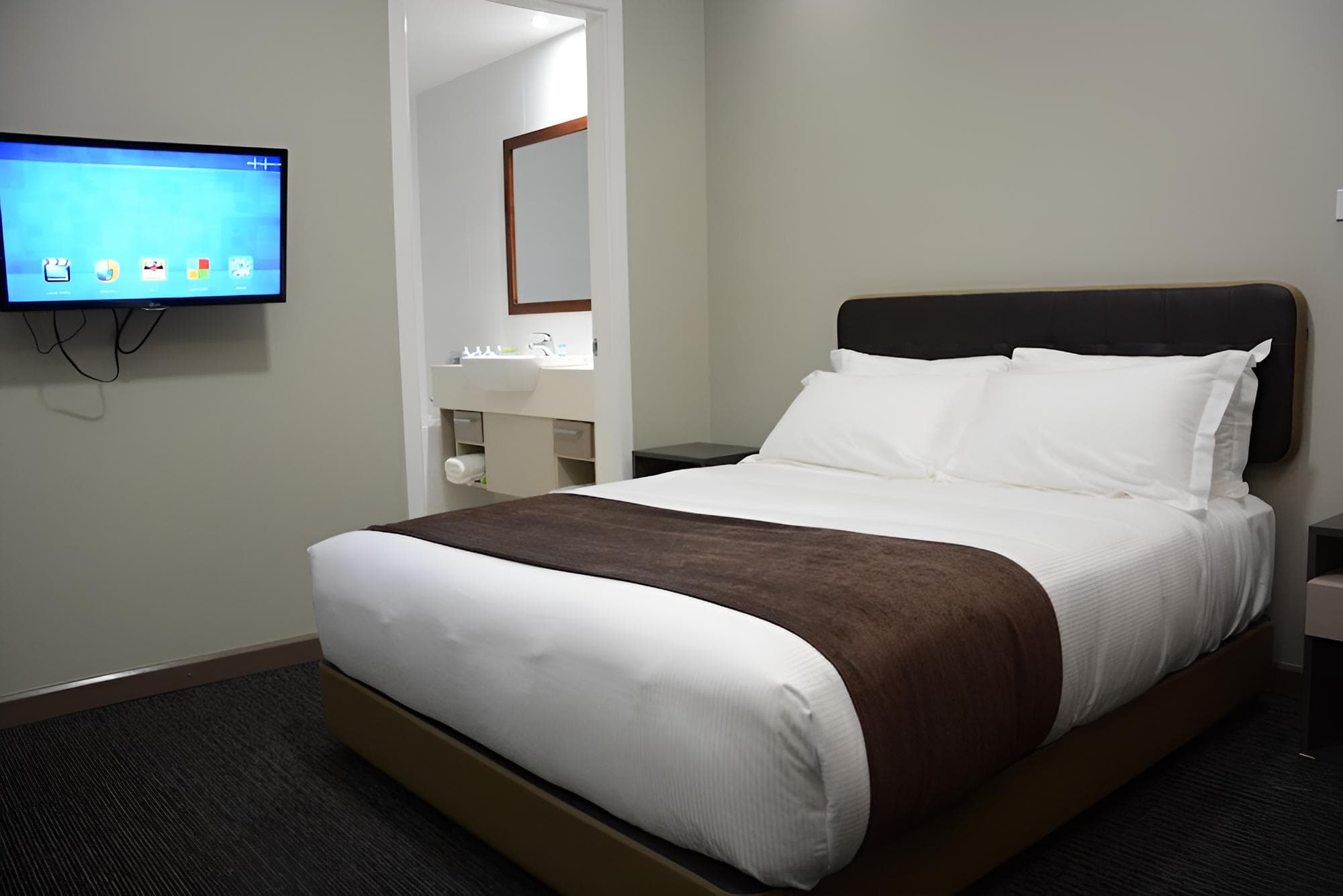 Executive Studio Suite, 1 Queen Bed, Accessible at Ratsun Nadi Airport Apartment Hotel