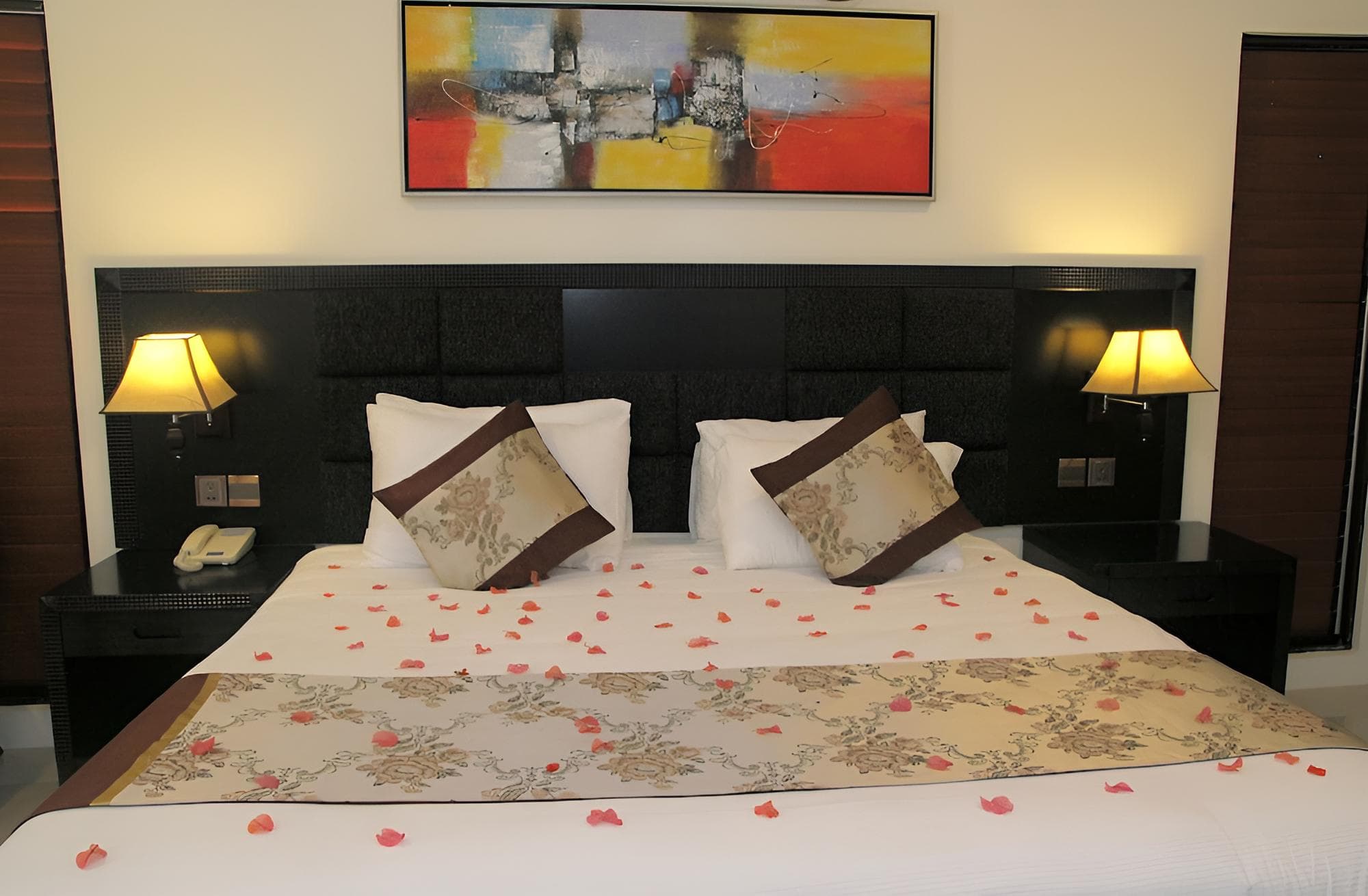 Garden View Twin Bed at Nila Beach Resort