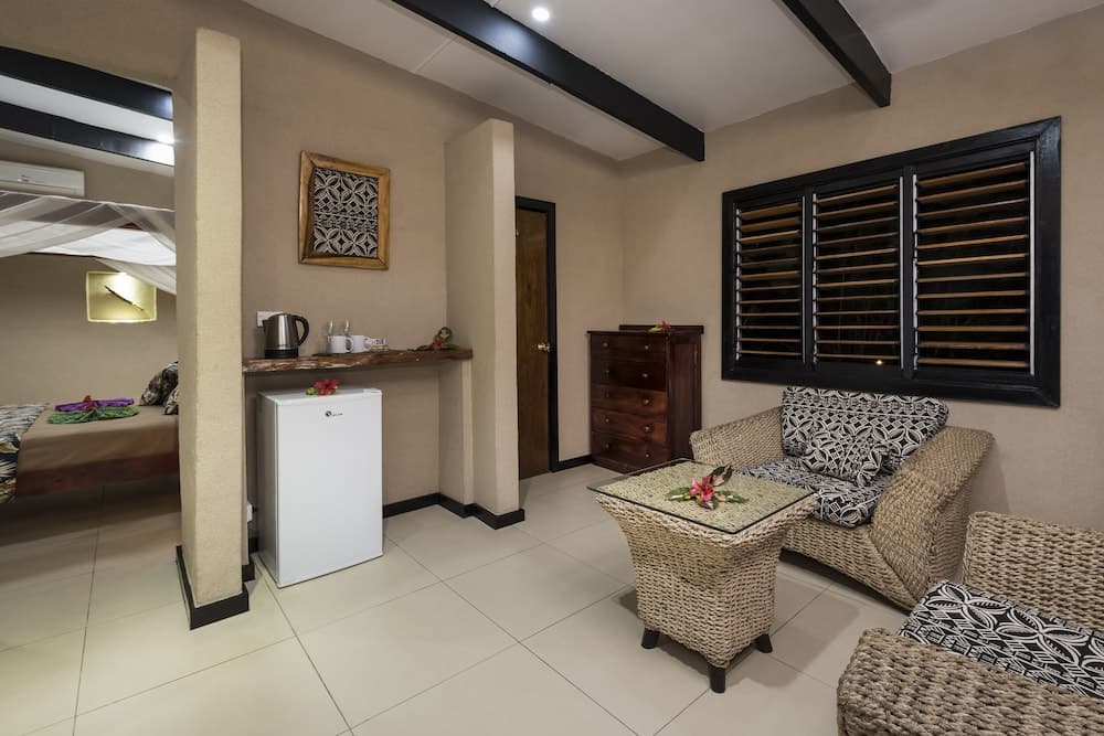 Deluxe Oceanfront Bure at Paradise Taveuni
