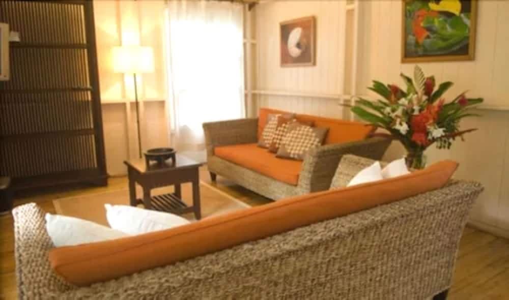 Villa, 2 Bedrooms at Five Princes Hotel