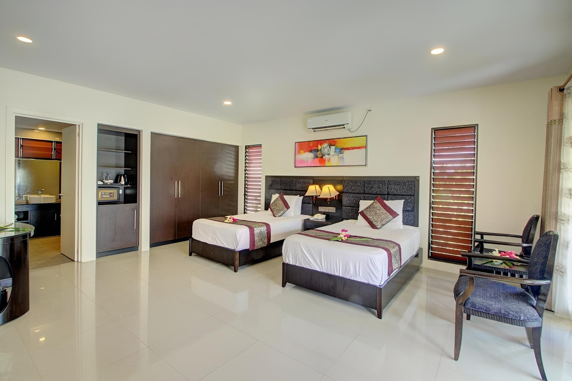 Garden View Twin Bed at Nila Beach Resort