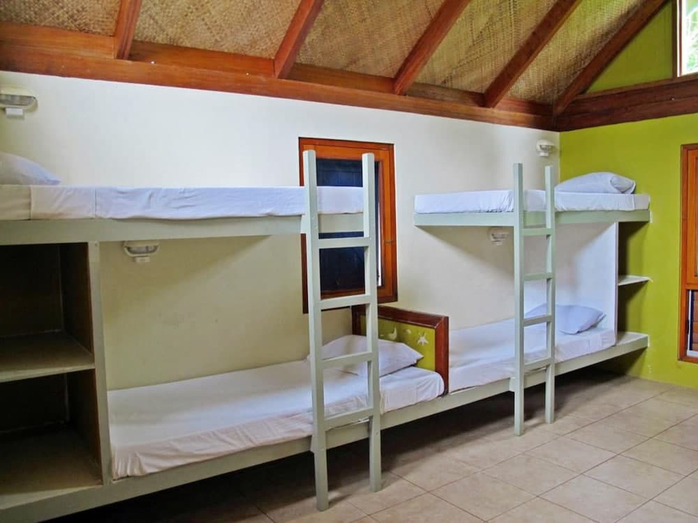 Basic Shared Dormitory, Mixed Dorm, Non Smoking (6-Bed) at The Beachouse