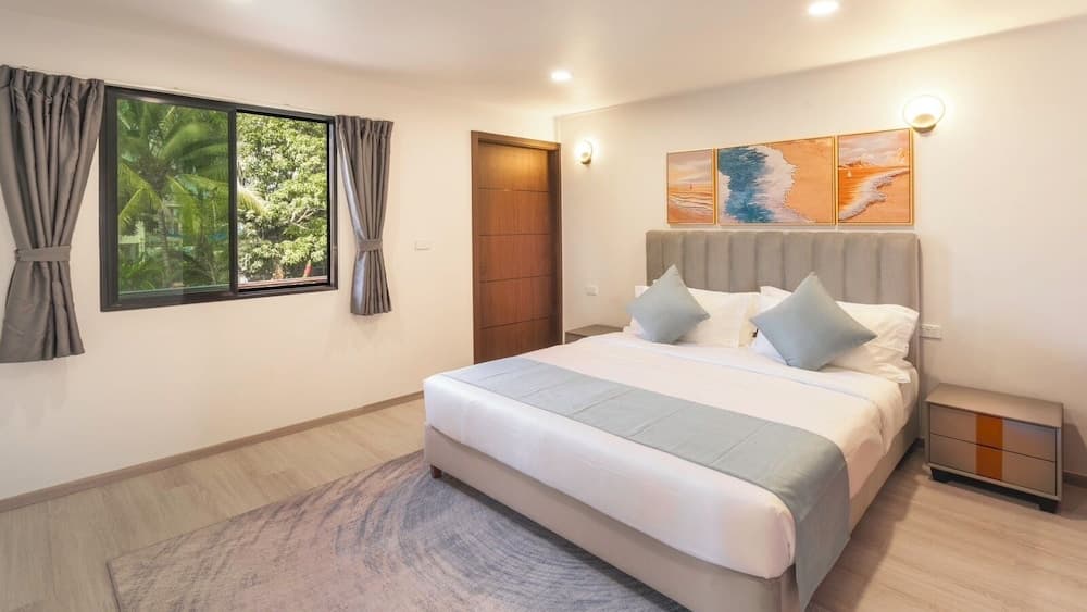 Family Suite, 2 Bedrooms, Pool View at Hibiscus Suites And Residences