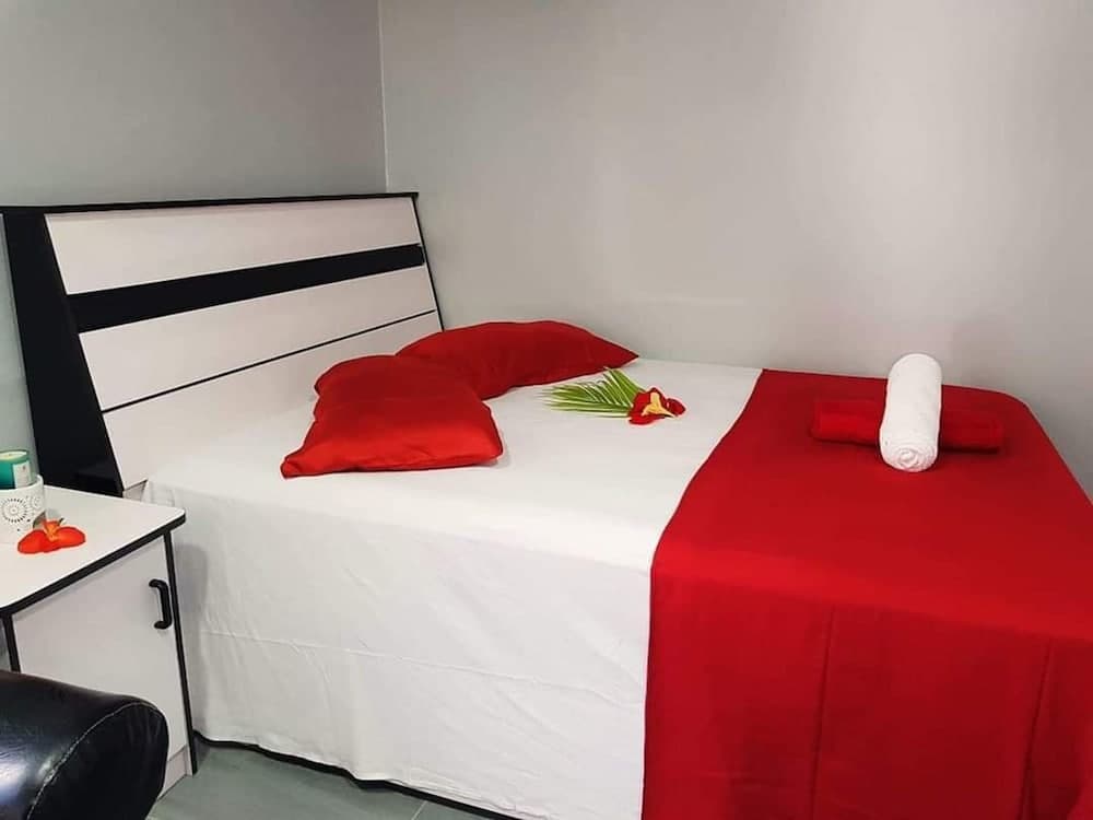 Basic Apartment, 2 Bedrooms at Fox Homestay