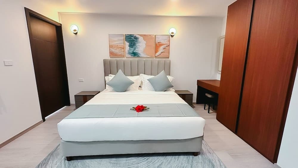 Family Suite, 2 Bedrooms, Pool View at Hibiscus Suites And Residences