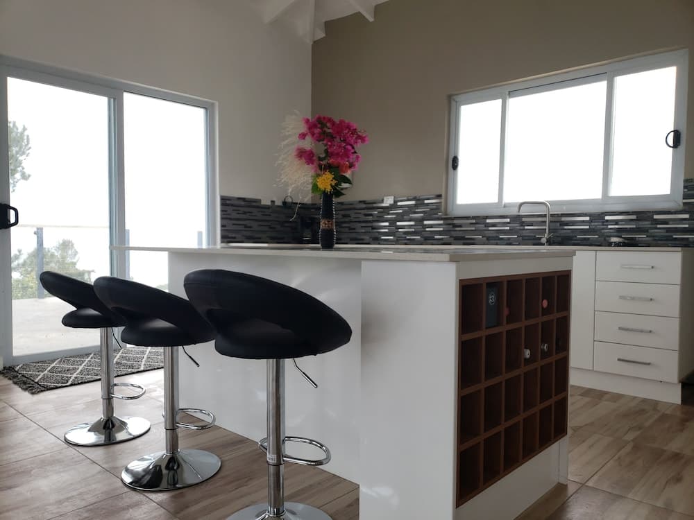 Exclusive Villa, 3 Bedrooms, Ocean View at Belle Balise
