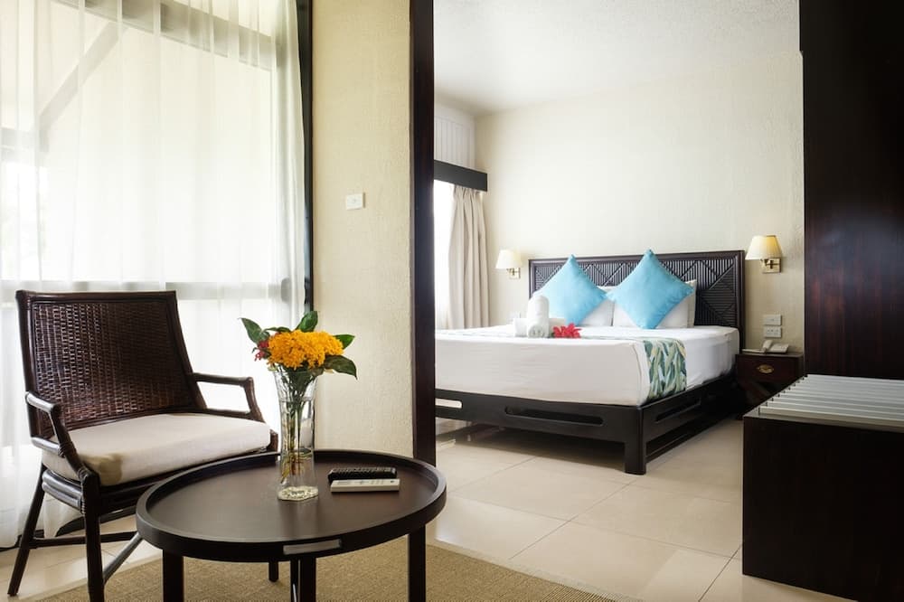 Superior Pool View Room at Fiji Gateway Hotel
