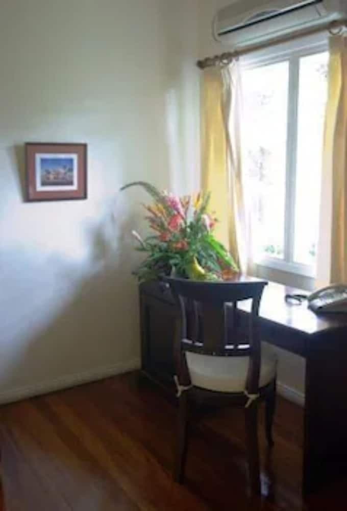Villa, 2 Bedrooms at Five Princes Hotel