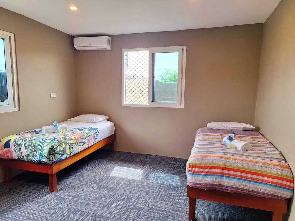 Deluxe Double or Twin Room at Island Accommodation Nadi