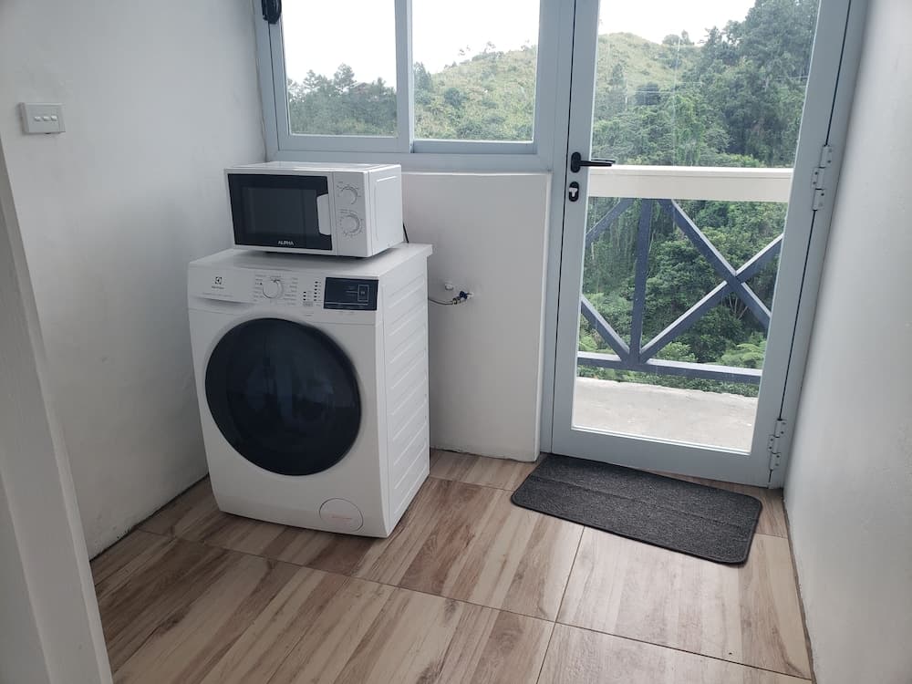 Deluxe Studio Suite, 1 Bedroom, Private Bathroom, Ocean View at Belle Balise